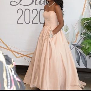 Sherri Hill Prom Dress